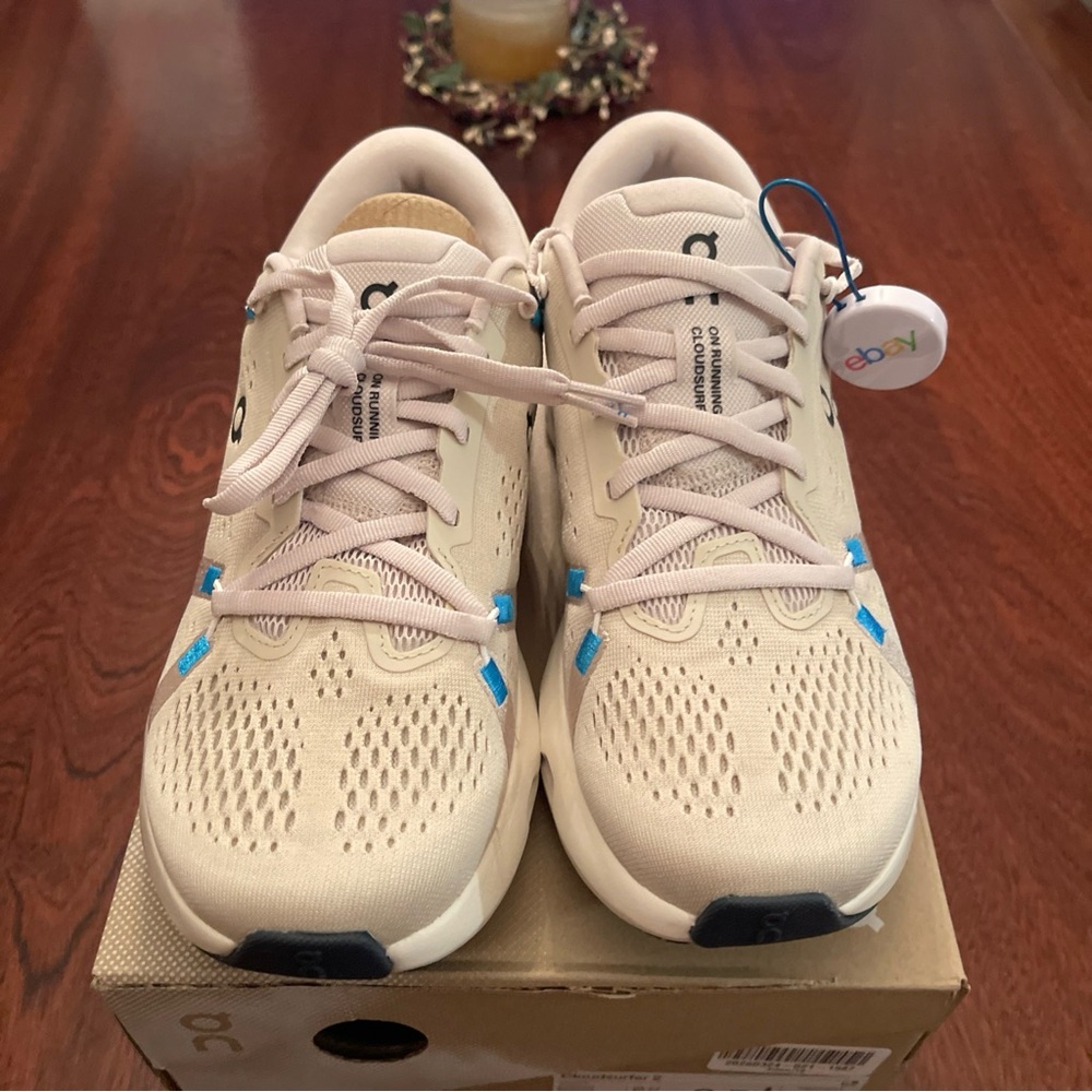 On Cloudsurfer Women's Sneakers in Pearl with Blue Accents - Picture 4 of 10